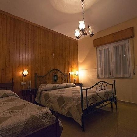 Hotel Ristorante La Lucciola Laceno Eksteriør billede